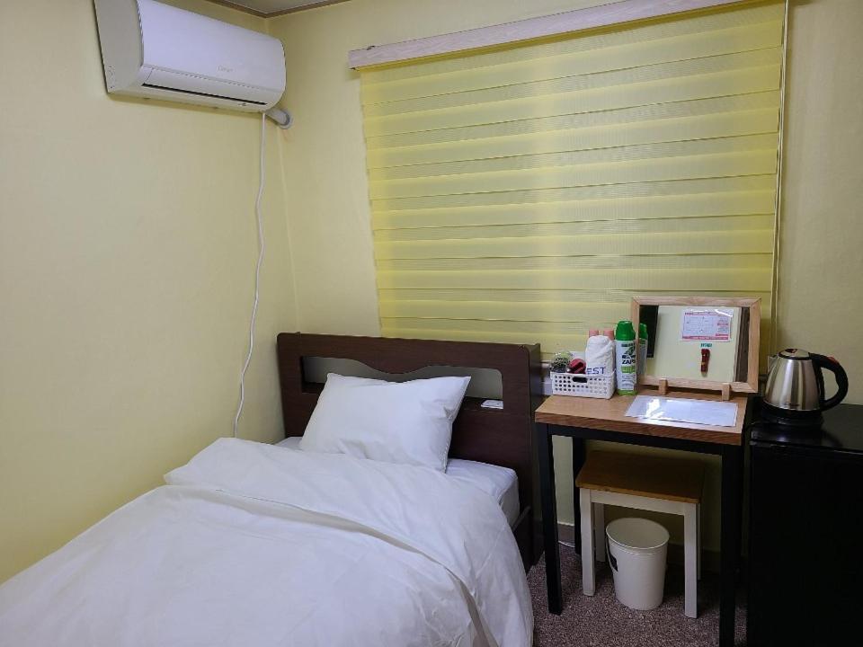 Joy Guest House Asan Esterno foto