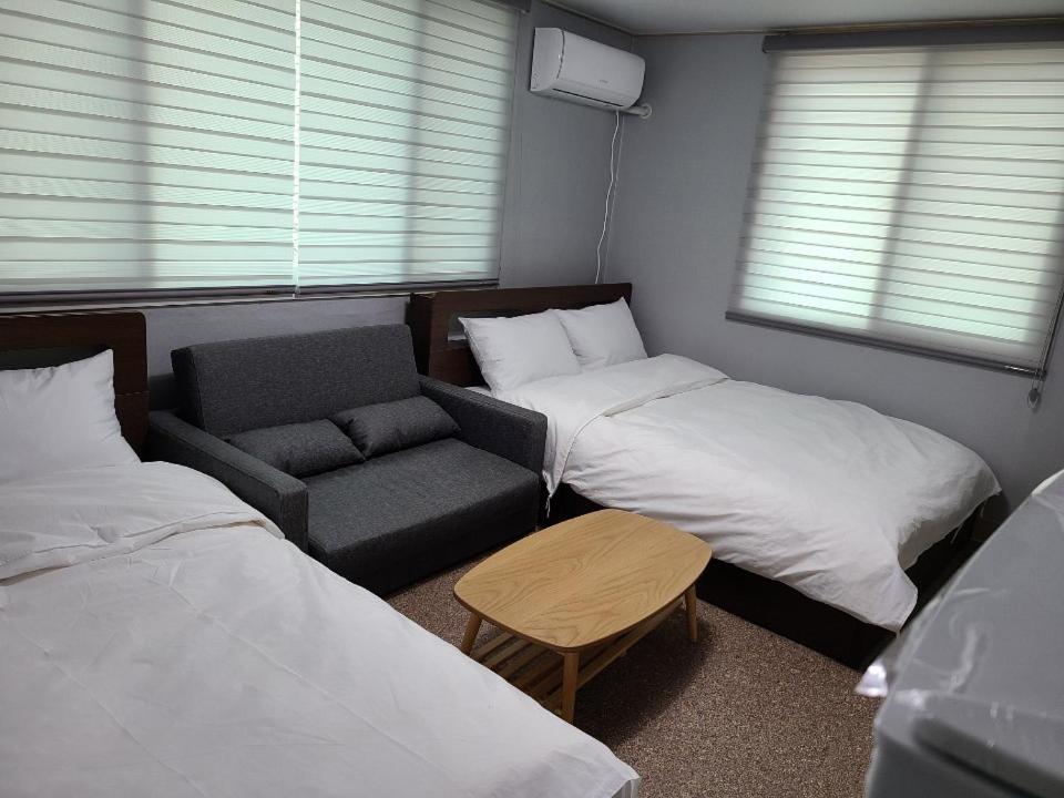 Joy Guest House Asan Esterno foto